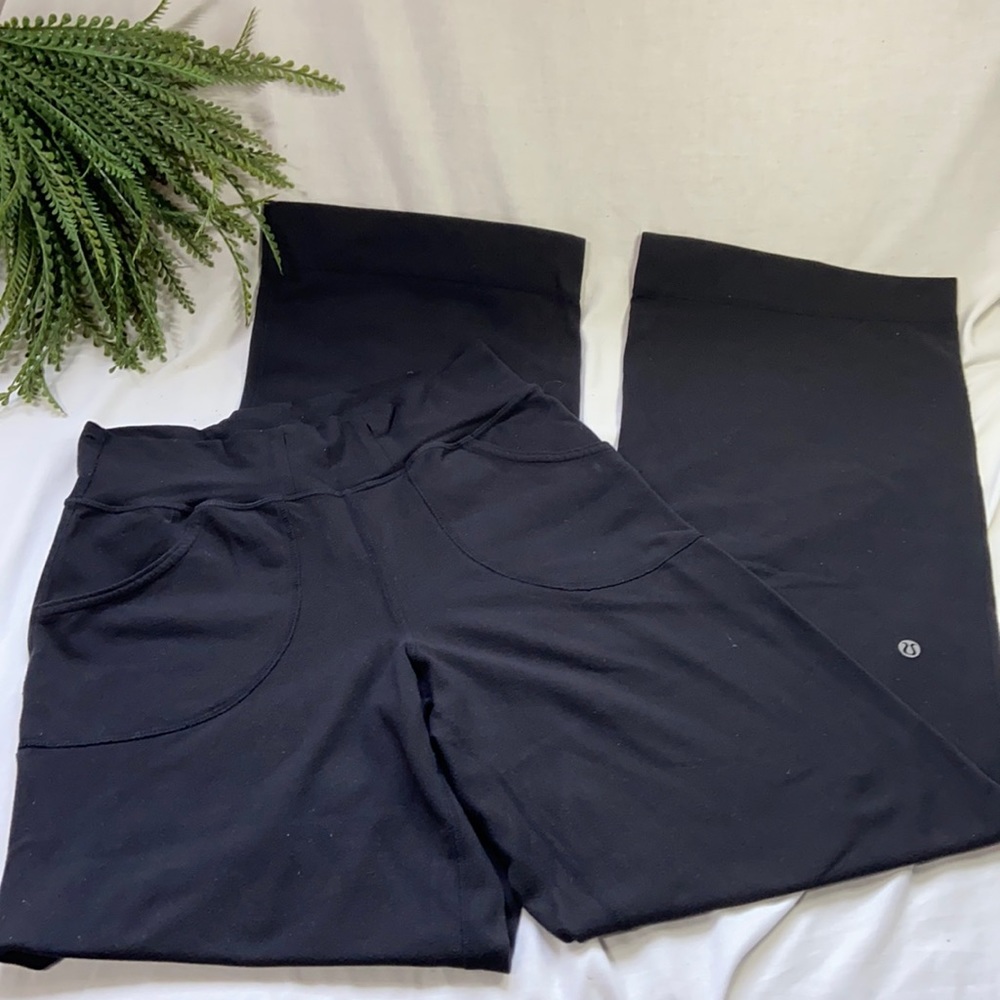 2/$20 Lululemon wide leg pants - Still pants?